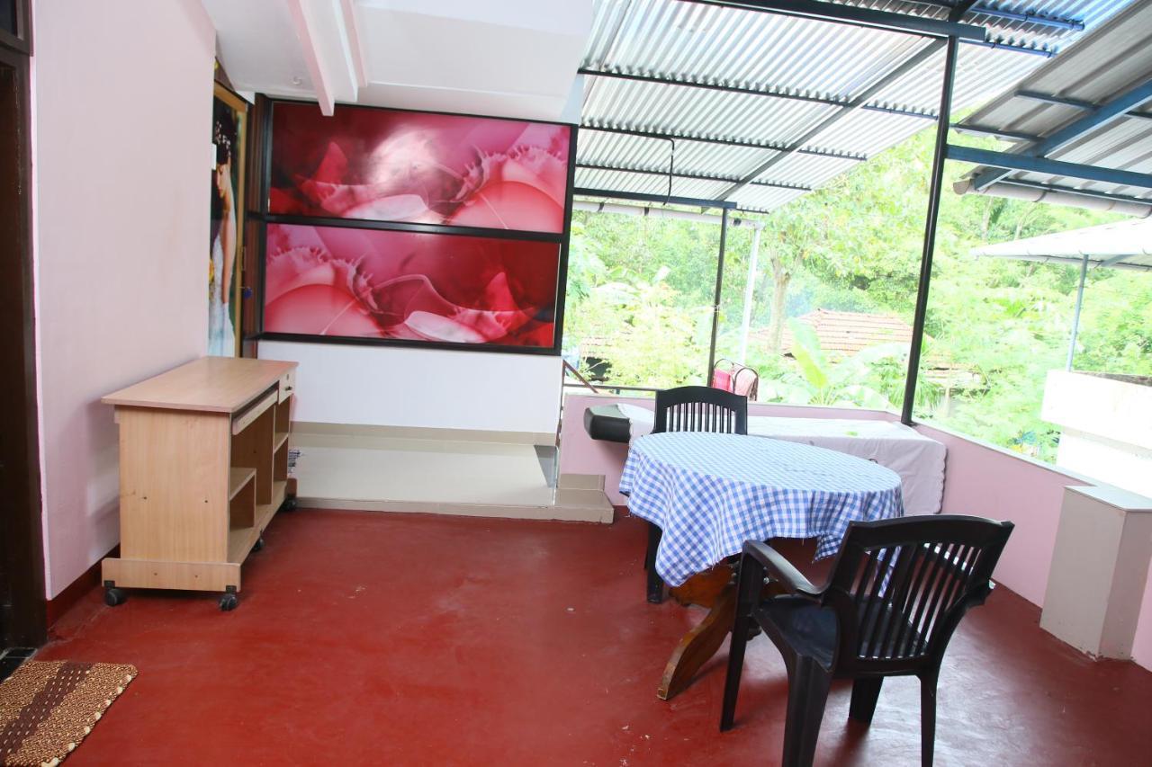 Marari Peace Homestay Mararikulam Ngoại thất bức ảnh